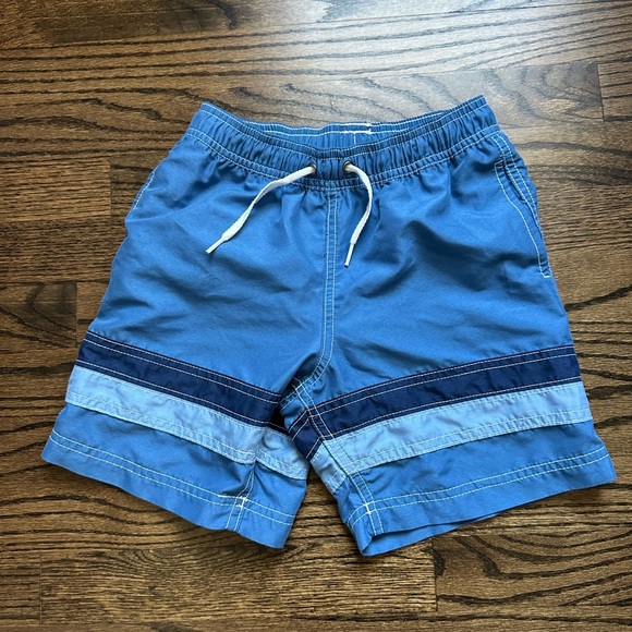 Hannah Andersson Boys Swim Trunks - size 6/7 - Picture 2 of 3